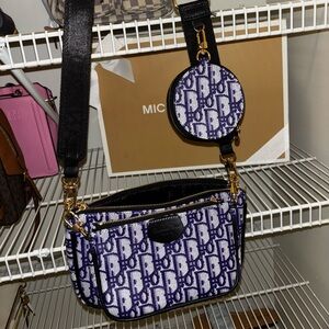 Dior side body purse